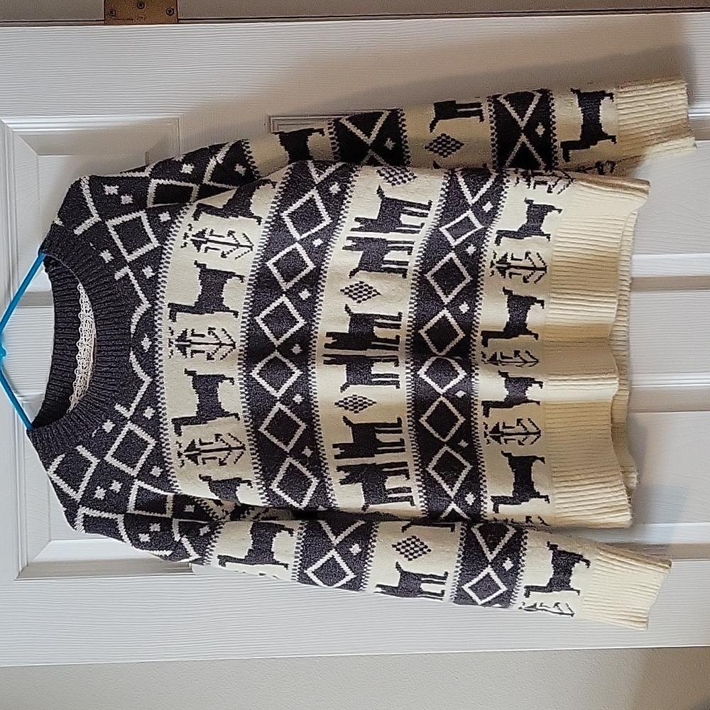 POL Llama/Dog? Sweater Size M